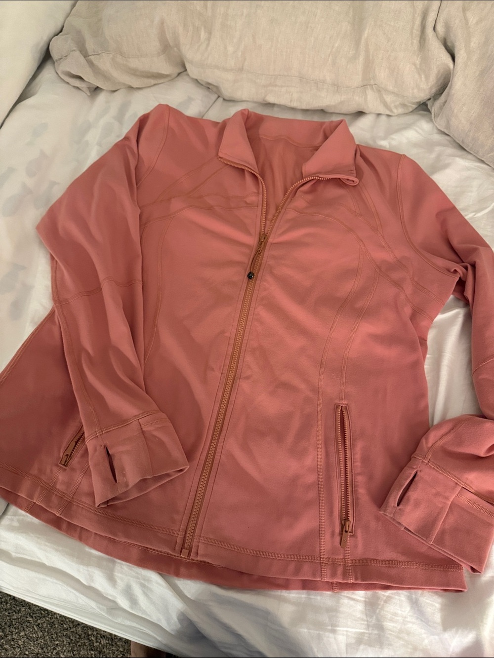 Lululemon Define jacket size 20 Rose-color